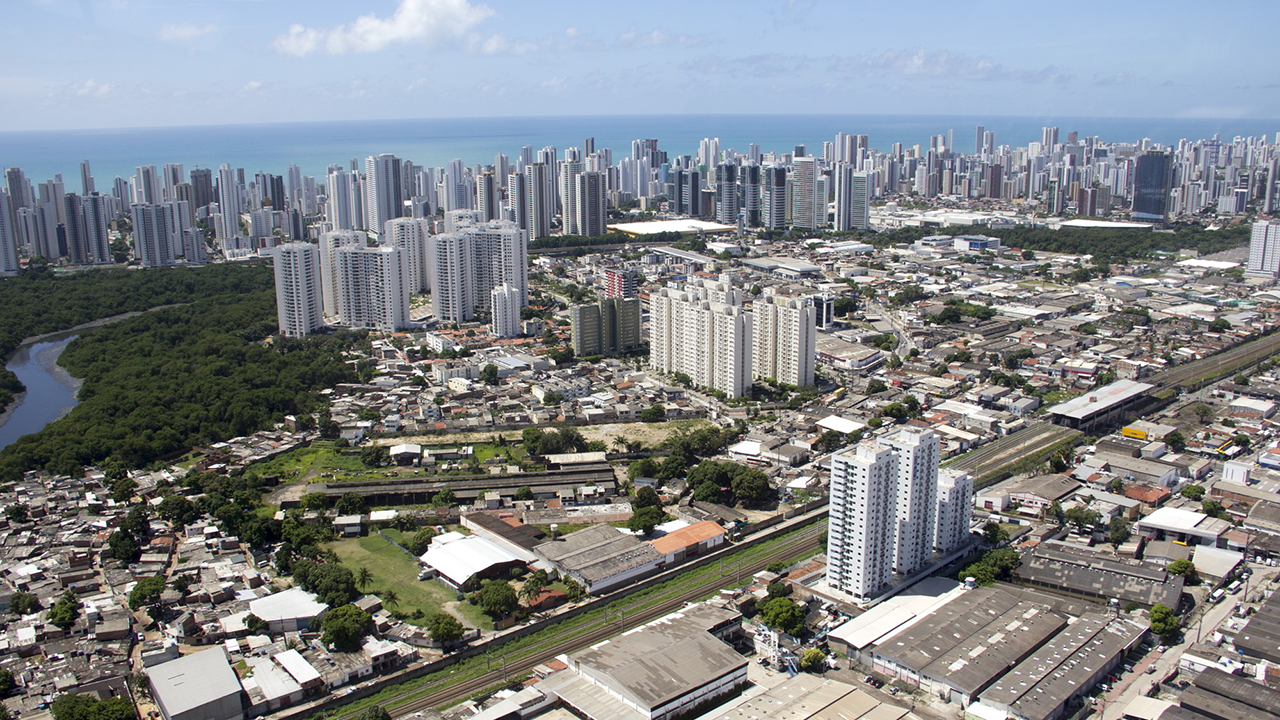 LUAR DO PARQUE - AEREA 2 FUNDO.png