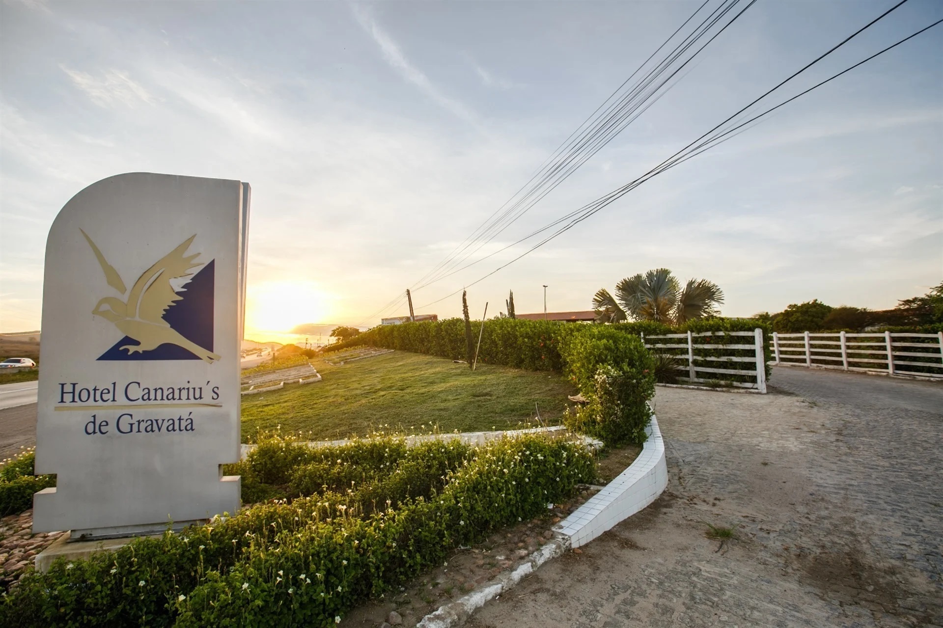 Entrada Canarius 2.jpg